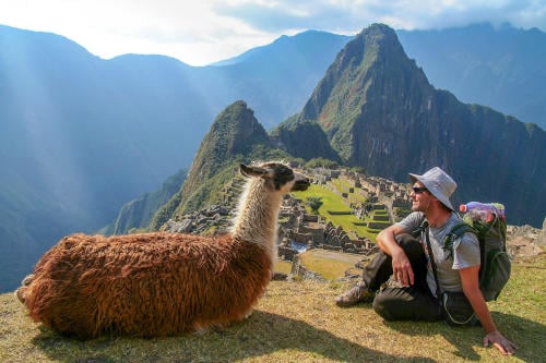 Ofrecen acceso gratuito a Machu Picchu para reactivar el turismo