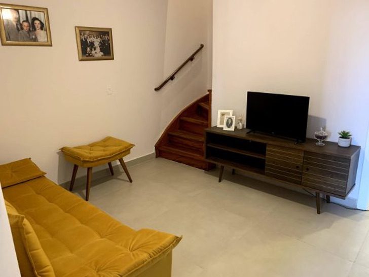idoso-sozinho-casa-roberto-vizinhas-11-560x420-1