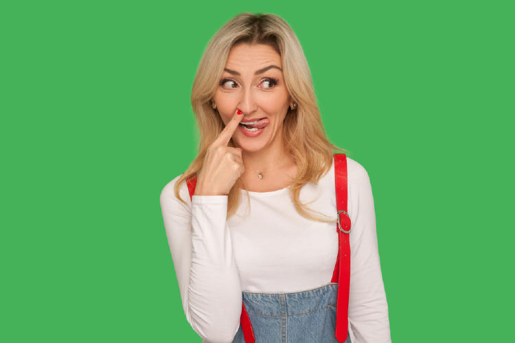 shutterstock_1760427776 shutterstock_1760427776