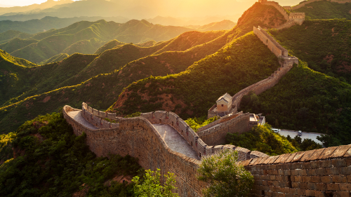 Muralla china al atardecer sin personas