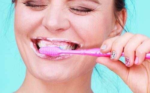 El flúor que se usa en las pastas de dientes podría ser tan tóxico como el ..