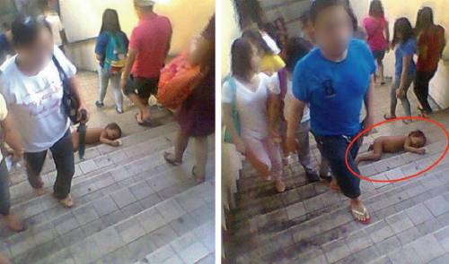 La gente caminaba e ignoraba al bebé de la escalera, hasta que pasó esto