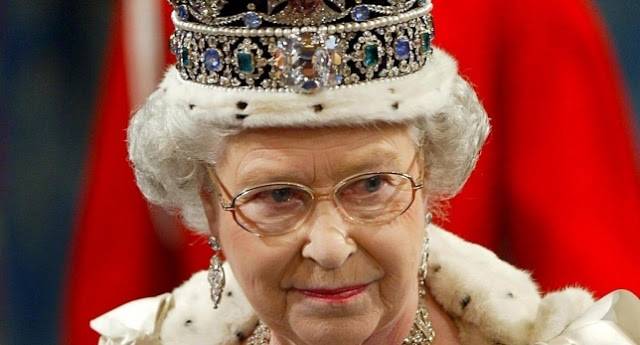La reina isabel ii y sus exclusivos derechos.