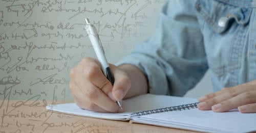 Las personas que tienen letra fea son más inteligentes Las personas que tienen letra fea son más inteligentes