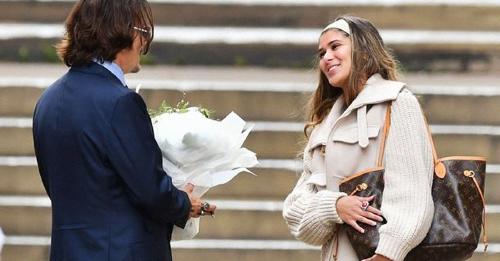 fan le da flores a johnny 1 fan le da flores a johnny 1